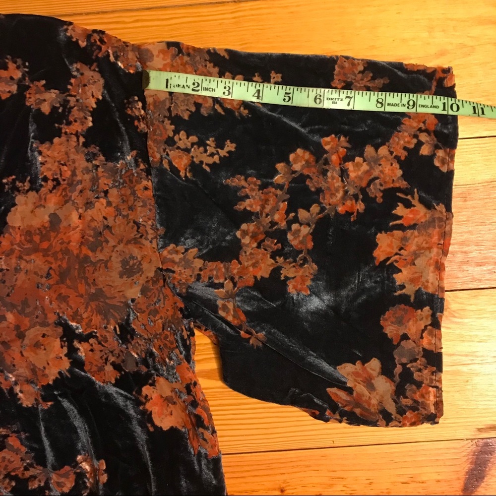Lovestitch Boho Velvet Crop Top, EUC, M - Picture 9 of 14